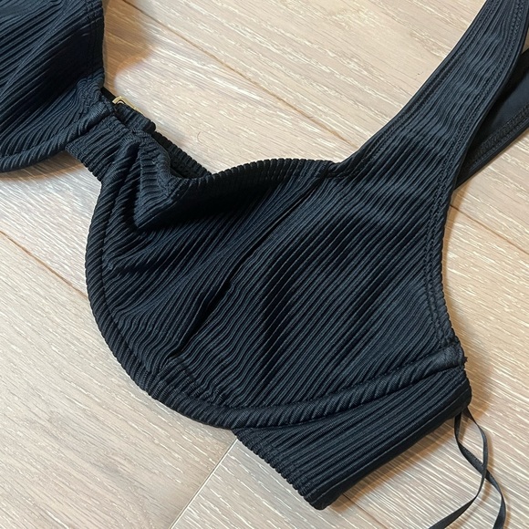 Revolve House of Harlow x Sofia Richie Black Bikini Top - Picture 6 of 6